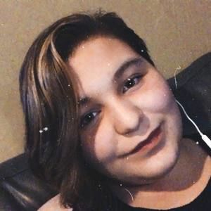 Meet your Posher, Ariana